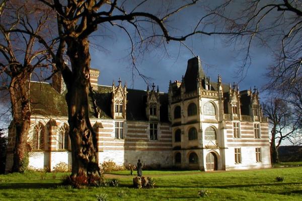 Saint maurice d etelan seine maritime le chateau d etelan