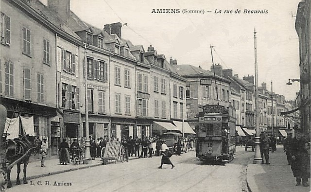 Amiens somme la rue de beauvais cpa