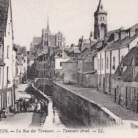 Amiens somme le beffroi et la rue ders tanneurs cpa