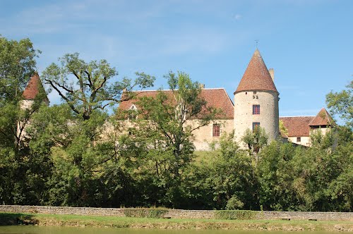 Arthel (Nièvre) Le château de la Motte