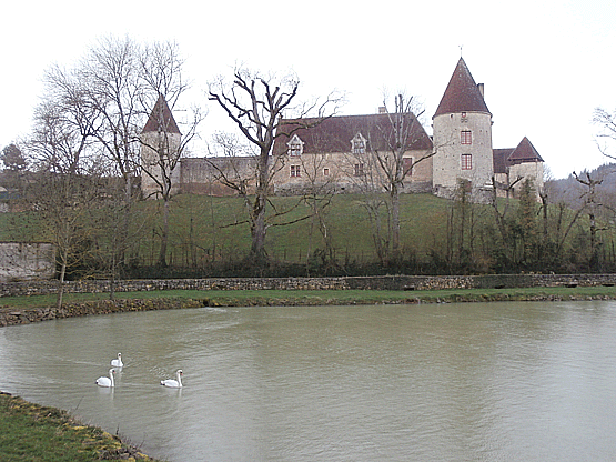 Arthel (Nièvre) Le château de la Motte