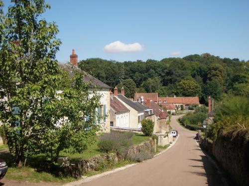 Arthel (Nièvre) Le village