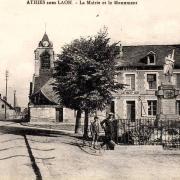 Athies-sous-Laon (Aisne) CPA église Saint Quentin et mairie