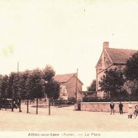 Athies-sous-Laon (Aisne) CPA place