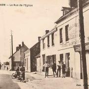 Athies-sous-Laon (Aisne) CPA rue de l'église