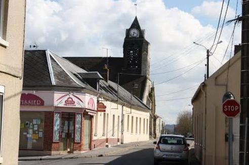 Athies-sous-Laon (Aisne) église Saint Quentin