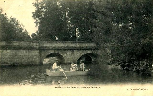 Attichy oise cpa chateau pont 1910