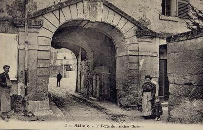 Attichy oise cpa chateau