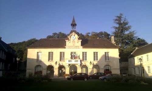 Attichy oise hotel de ville