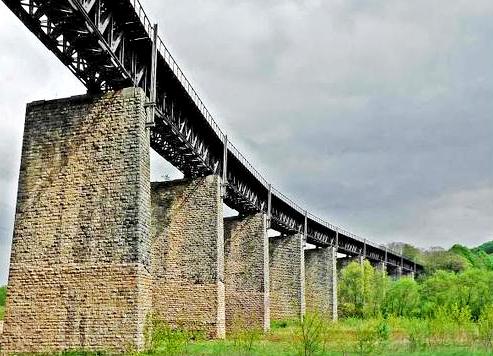 Audun-le-Tiche (Moselle) Le viaduc