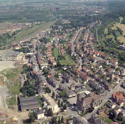 Audun-le-Tiche (Moselle) Vue aérienne en 1998