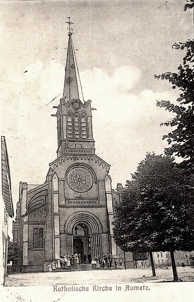 Aumetz (Moselle) L'église CPA