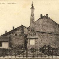 Aumetz (Moselle) Le monument aux morts CPA
