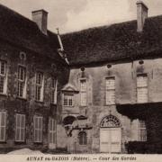 Aunay-en-Bazois (Nièvre) Le château CPA