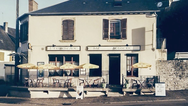 Aunay-en-Bazois (Nièvre) Le restaurant-bar