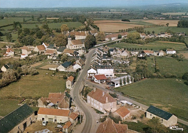 Aunay-en-Bazois (Nièvre) Vue générale
