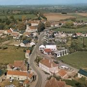 Aunay-en-Bazois (Nièvre) Vue générale
