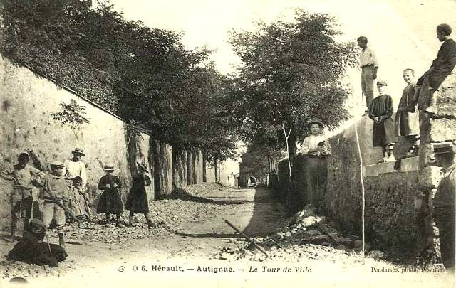Le tour de ville, cpa
