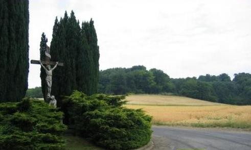 Autreches oise calvaire