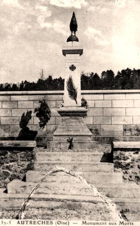 Autreches oise cpa monument aux morts