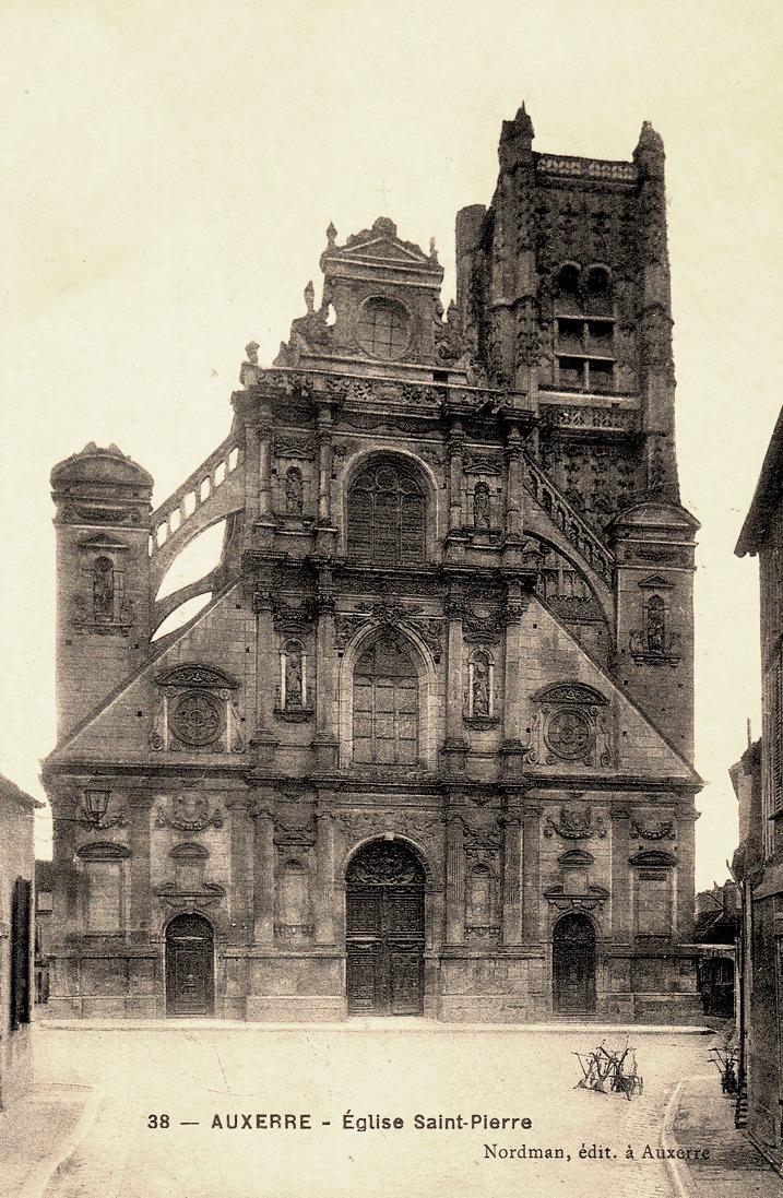 Auxerre (89) L'église Saint-Pierre CPA