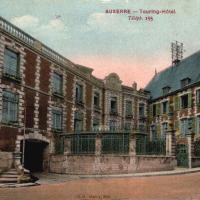 Auxerre (89) L'Hôtel Touring-club CPA