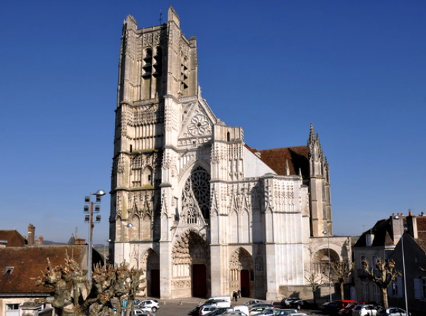 Auxerre (89) La Cathédrale Saint-Etienne