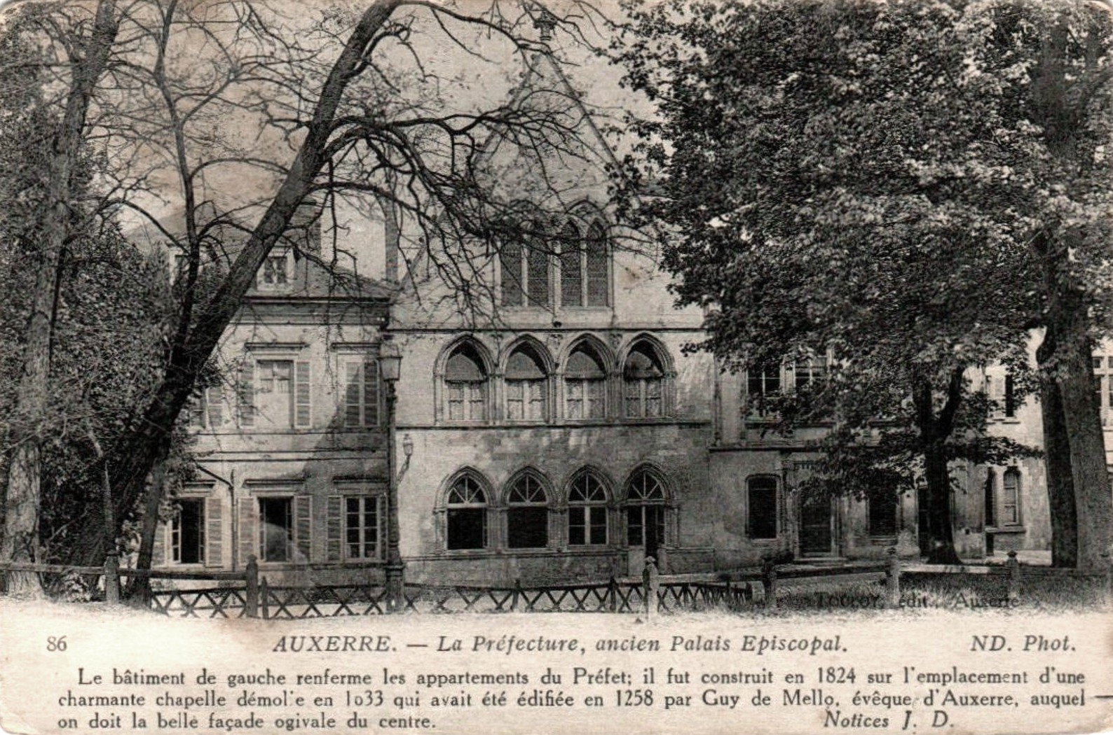 Auxerre (89) L'ancien Palais Episcopal CPA