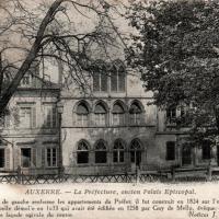 Auxerre (89) L'ancien Palais Episcopal CPA