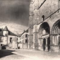 Avallon (89) La tour de l'horloge CPA