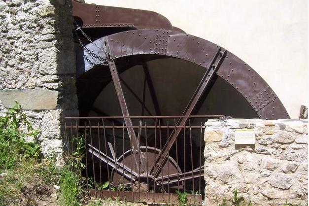 Avène (Hérault) Le moulin de la Salesses 