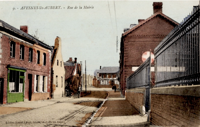 Avesnes les aubert 59 la rue de la mairie cpa