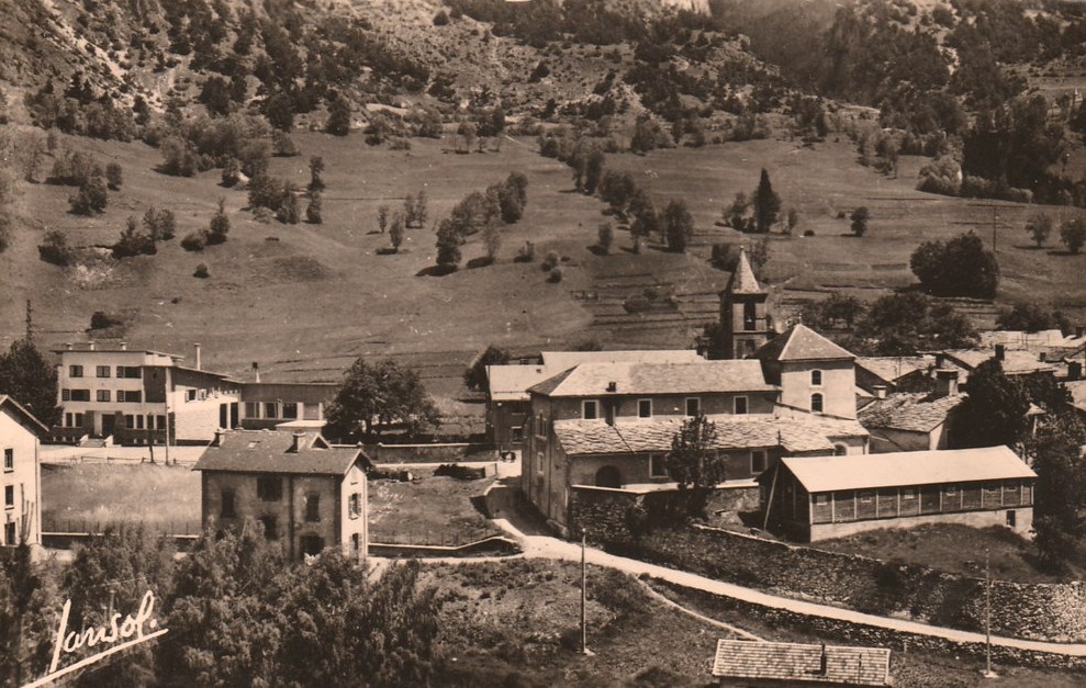 Avrieux (Savoie) Le village CPA