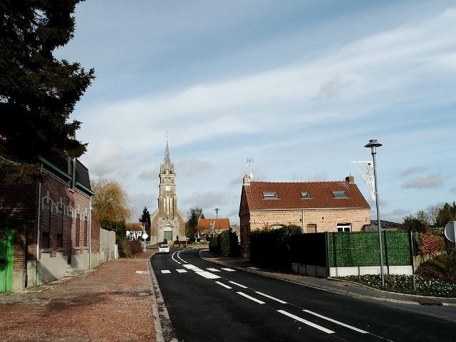 Awoingt 59 l eglise saint martin et la rue pasteur