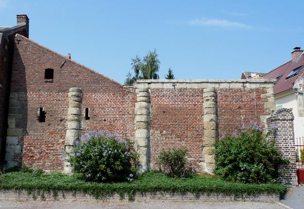 Awoint 59 les vestiges d un ancien monastere