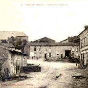 Baâlon (Meuse) L'église et la mairie CPA