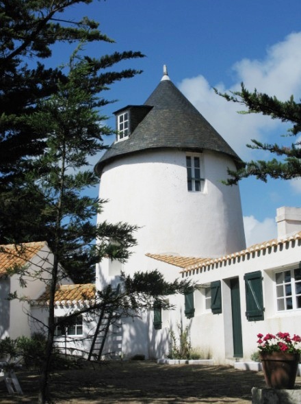 Barbâtre (Vendée) Moulin vieux de La Frandière