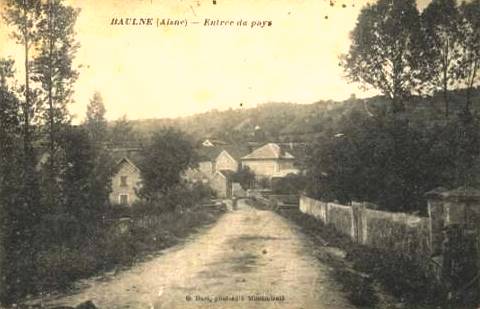 Baulne-en-Brie (Aisne) CPA L'entrée du village