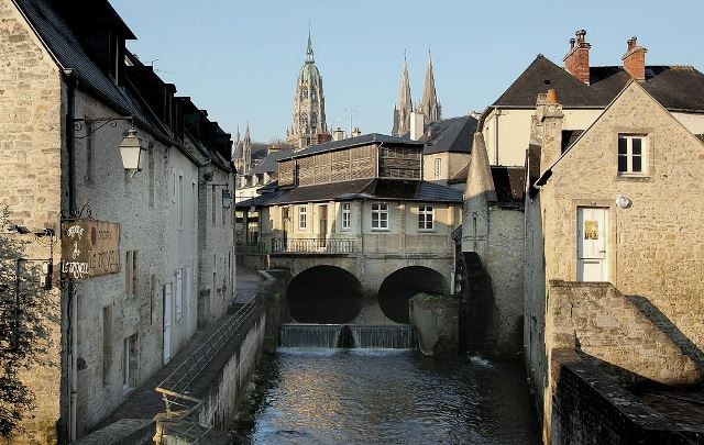 Bayeux calvados la riviere aure