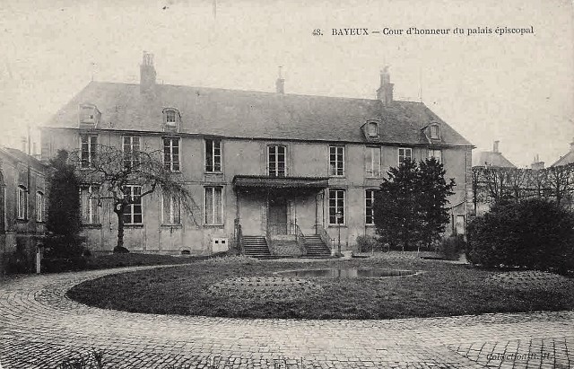 Bayeux calvados le palais episcopal cpa