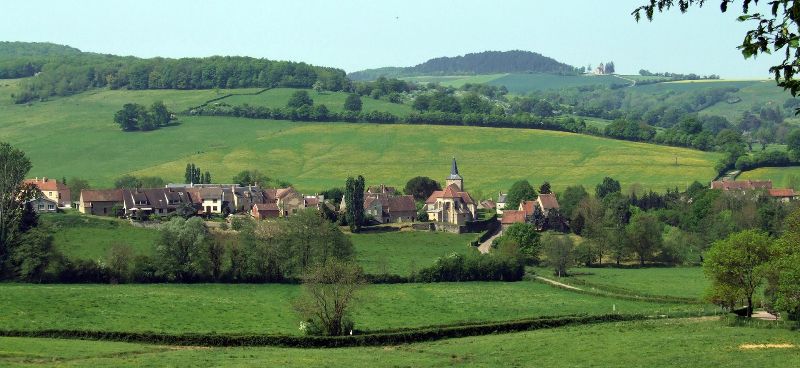 Bazoches (Nièvre) Vue générale
