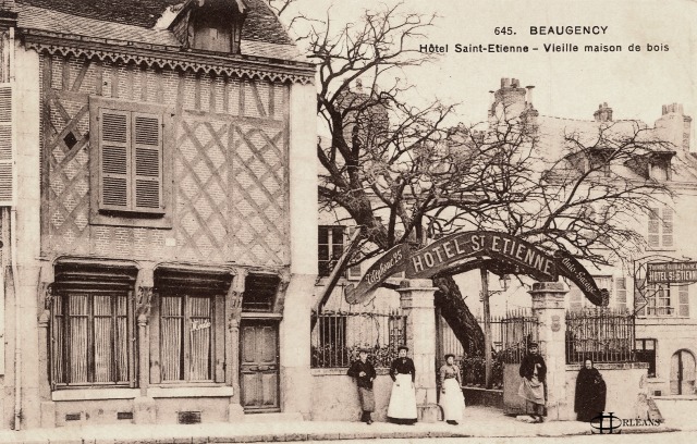 Beaugency (45) Hôtel Saint-Etienne CPA