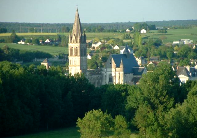 Beaulieu-lès-Loches (37) Eglise Saint-Pierre Saint-Paul