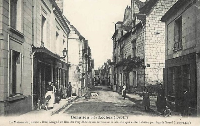 Beaulieu-lès-Loches (37) Rue Guigné CPA