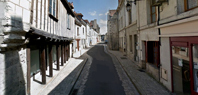 Beaulieu-lès-Loches (37) Rue Guigné