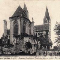 Ruines de l'Abbaye de la Trinité CPA