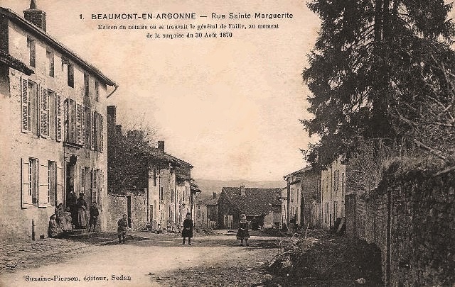 Beaumont-en-Argonne (08) Rue Sainte-Marguerite CPA