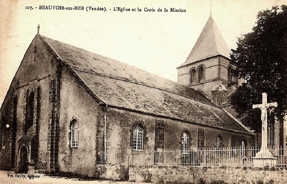 Beauvoir-sur-Mer (Vendée) Eglise Saint Philibert CPA