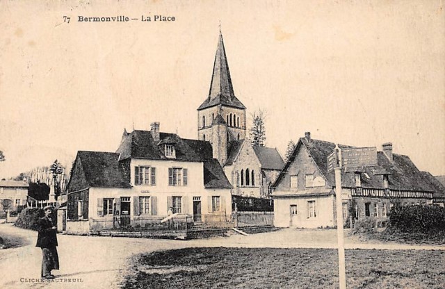 Bermonville seine maritime la place de l eglise cpa