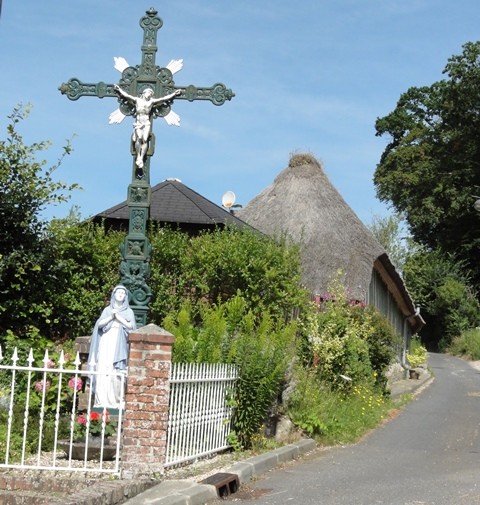 Bertheauville seine maritime le calvaire du bois de devant